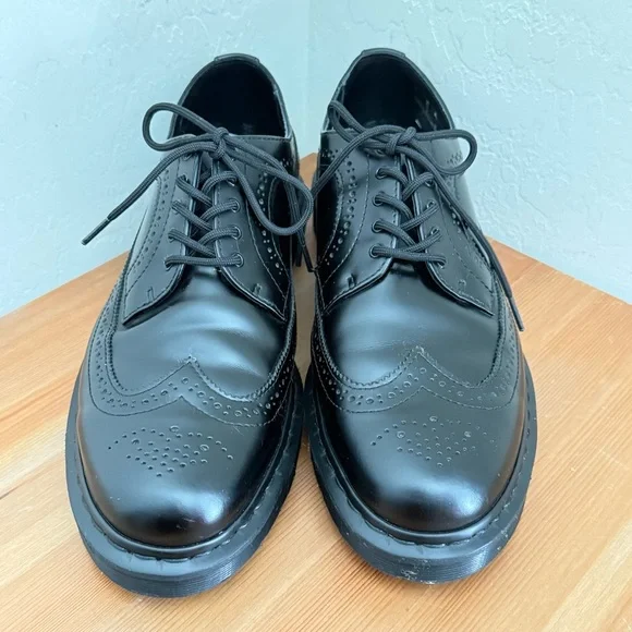 Oxford Mono 3989 DR MARTENS 3989 Mono Brogue Lace Up Black Oxford